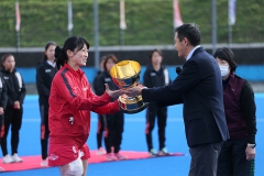 Shakaijin-Women_2020-Win_pic06